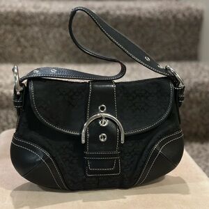 Elegant Black Handbag